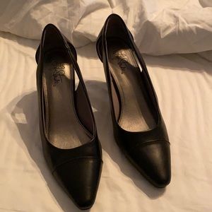 Lifestride black matte pump